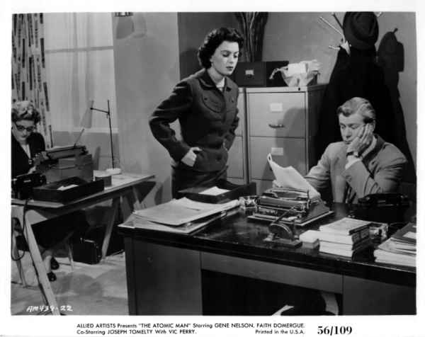 Faith Domergue and Gene Nelson